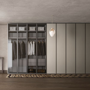 Modul-Kleiderschrank