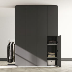 Modul-Kleiderschrank 1