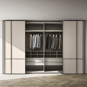 Kleiderschrank mit Schiebetür 1