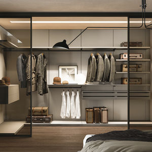 Begehbarer Kleiderschrank / Modul 1