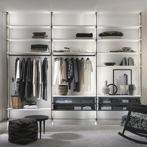 Begehbarer Kleiderschrank / Modul