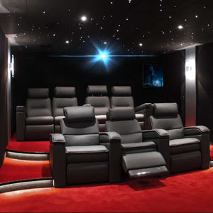 privater Home-Cinema-Raum