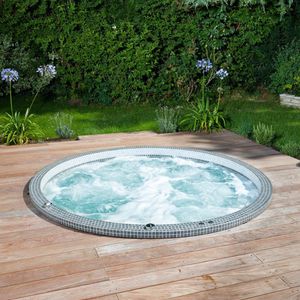 Hot Tub / Einbau