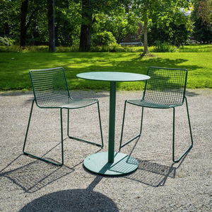 moderner Tisch 1