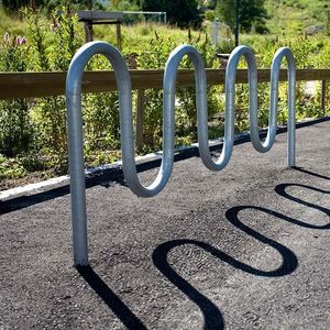 bodenstehender Fahrradständer 1