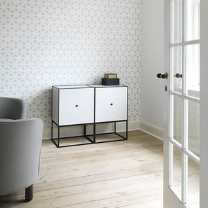 hochbeiniges Sideboard / skandinavisches Design / aus Eiche / aus MDF