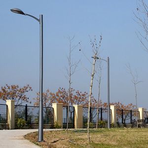 Tragarm für Straßenlaternenpfähle / Aluminium