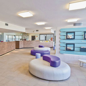 rundes Sofa