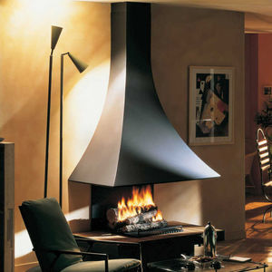 Holzkamin 1