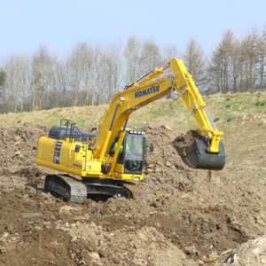mittelgroßer Bagger