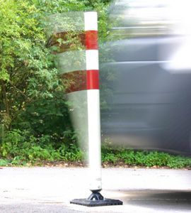 Sicherheits-Sperrpfosten / Kunststoff / feststehend / flexibel