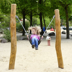 Holzschaukel