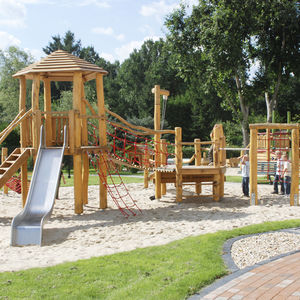 Spielplatzgerät für Spielplätze