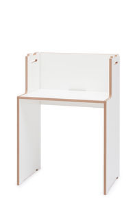 bodenstehender Schreibtisch 1