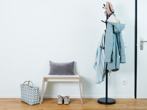 Hocker / minimalistisches Design