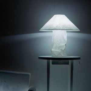 Tischlampe