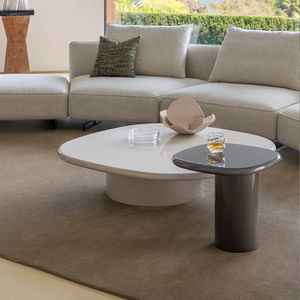 moderner Couchtisch 1