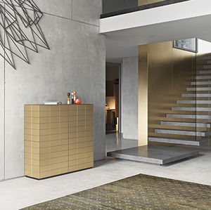 hohes Sideboard