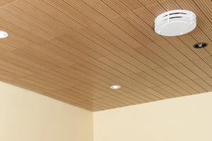 Abgehängte Decke / Holz