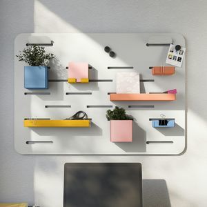 wandmontiertes Paneel