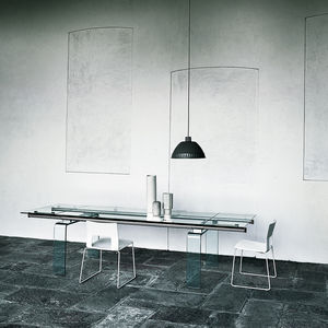 moderner Stuhl / drehbar / Stapel / 100% recycelbar