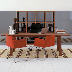 moderner Besprechungstisch / aus Nussbaum / aus Esche / aus Wenge