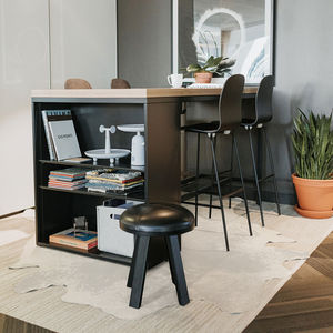 rustikaler Hocker