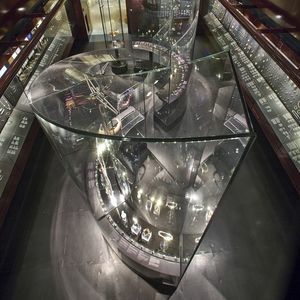 moderne Vitrine