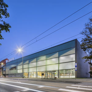 lichtdurchlässiges Profilglas 1