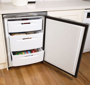 Unterbau-Gefrierschrank