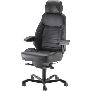 moderner Chefsessel 1