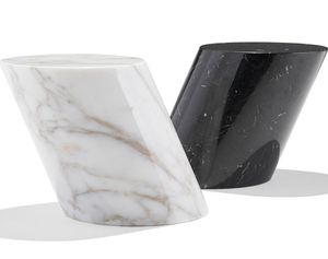 moderner Beistelltisch / Marmor / mit Fußgestell aus Marmor / oval