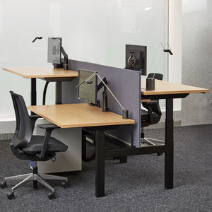Schreibtisch für Open Space