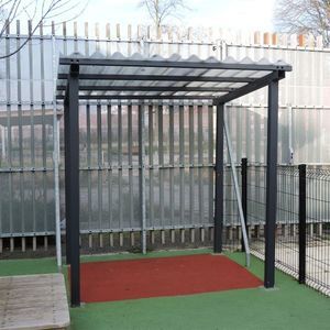 gesicherter Fahrradunterstand