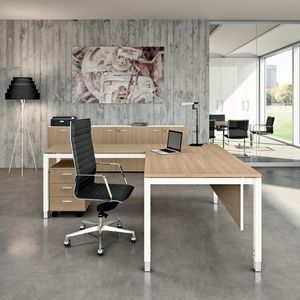 Schreibtisch für Open Space