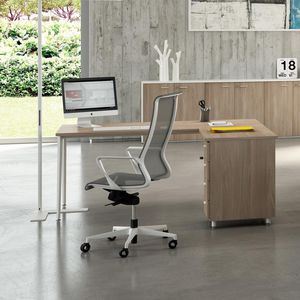 Schreibtisch für Open Space