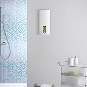 elektrischer Warmwasserbereiter / wandmontiert / vertikal