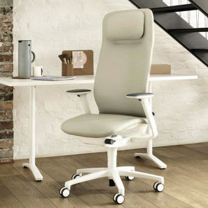 moderner Chefsessel