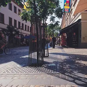Stahl-Baumschutz