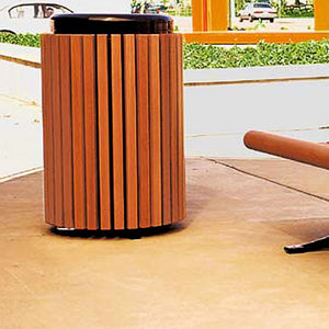 Park-Abfallbehälter / Metall / Holz / Kunststoff