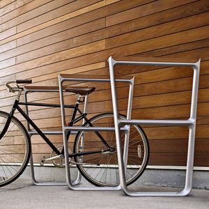 bodenstehender Fahrradständer 1