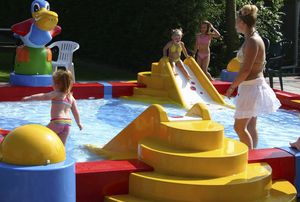 Schwimmbecken für den Außenbereich
