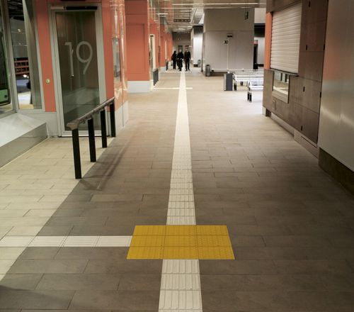 Keramikfliesen - TACTILE - revigres - Relief / für den Innenraum / für Außenbereich
