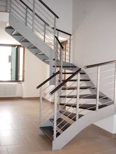 Viertelgewendelte Treppe - METAL BRITISH  - Ci. Erre Scale - Holzstufen / mit Stahlstruktur / modern
