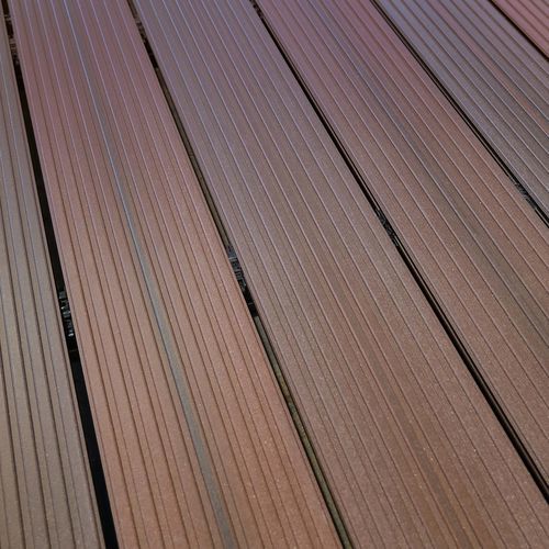 WPC-Terrassendiele - CLASSIC - megawood by NOVO-TECH - Holzoptik / gerillt / Clip-System