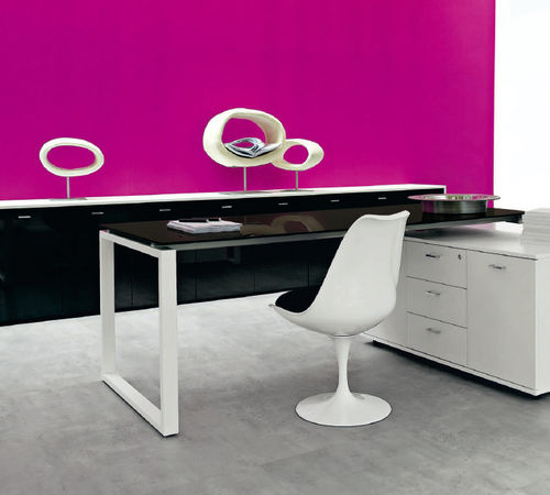 Moderner Schreibtisch - VISTA - NEWFORM Ufficio - Glas / mit Kufengestell / für Gewerbegebrauch