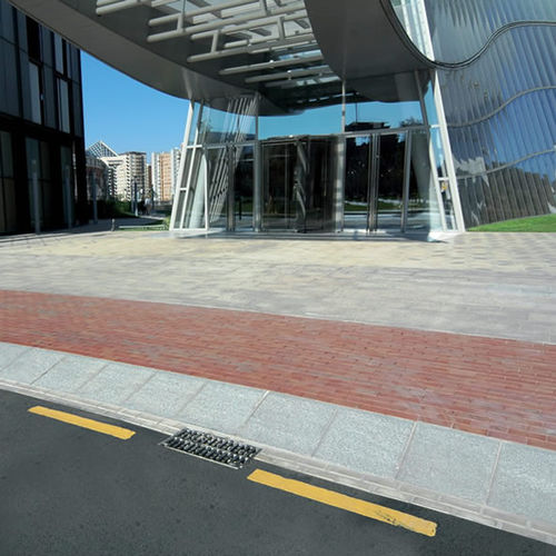 Bordstein-Bordsteinrampe - HANDIPASS® - QUARTZO DESIGN - Kunststein / linear