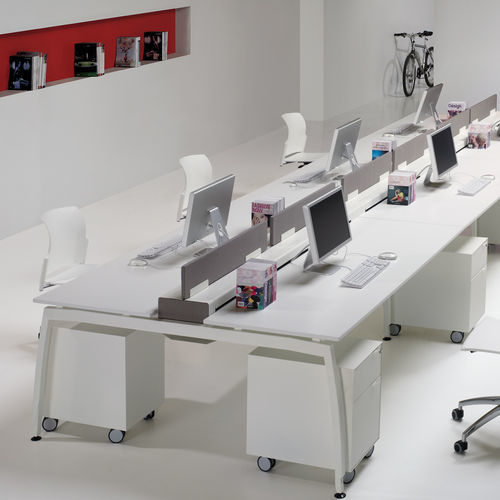 Arbeitsstation für Büro - WEB 2.0 - SOTUBO