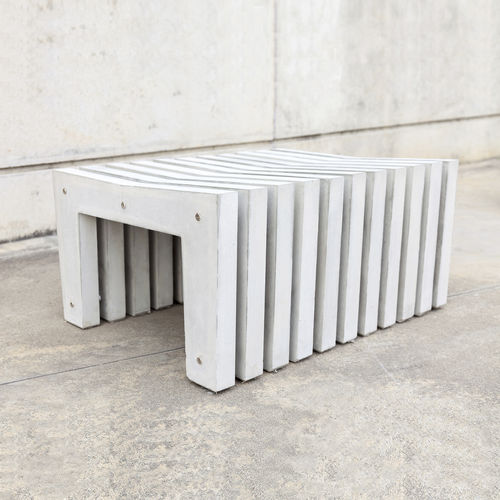 Moderne Bank für den öffentlichen Raum - MASTERPLAYER : 502 - SIT Urban Design - Faserbeton