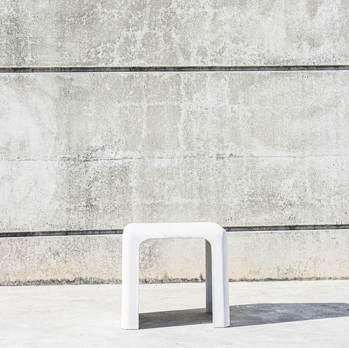 Moderner Hocker - SOFTSHAPES : 522 - SIT Urban Design - Gestell aus Faserbeton / rechteckig / für öffentliche Bereiche